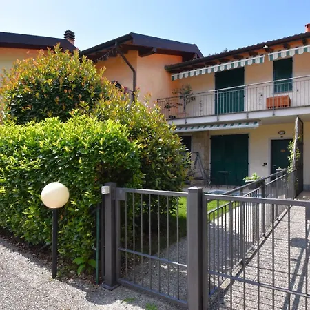 Casa Celeste Lägenhet Montegrino Valtravaglia